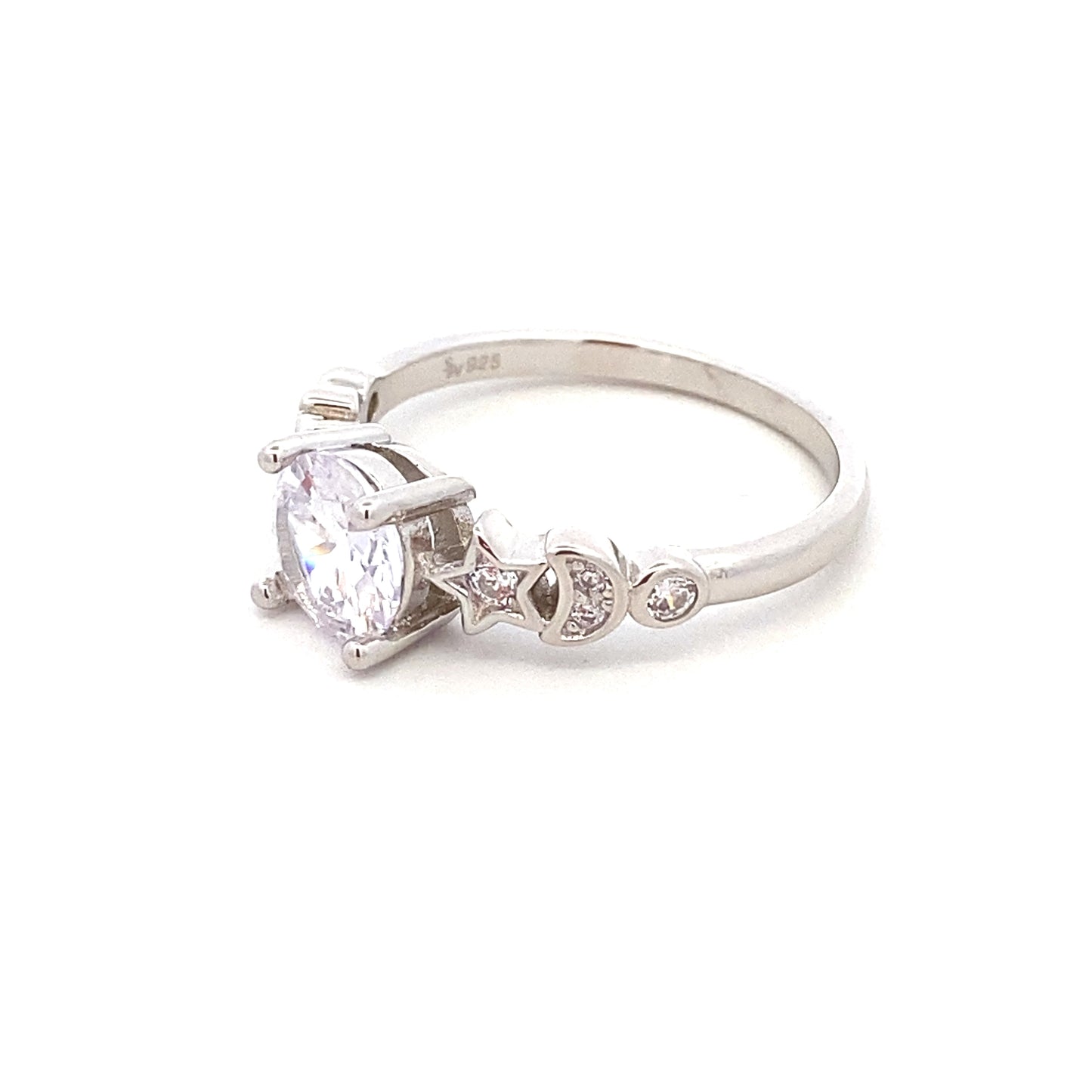 R64518 4PRNG RND CZ W/CZ STAR,MOON ON SIDES R