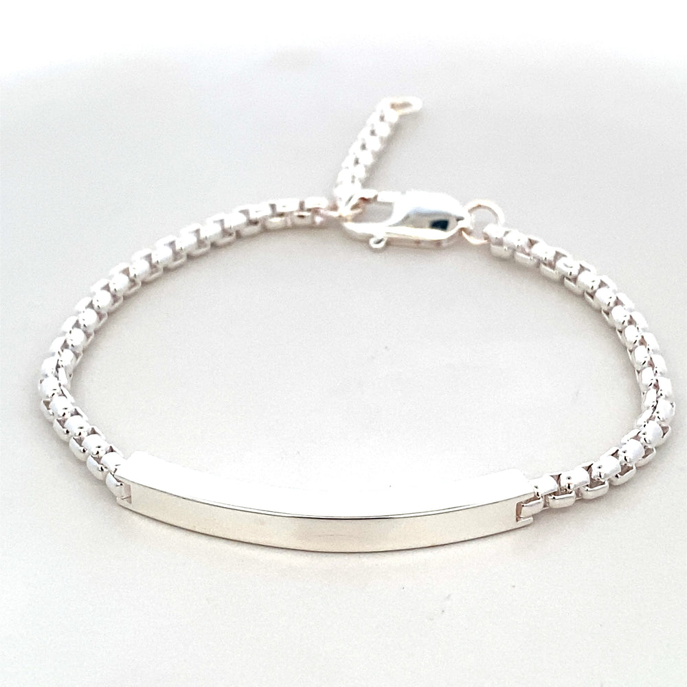 
                      
                        ROPE CHAIN WTH ID BAR BRACELET
                      
                    
