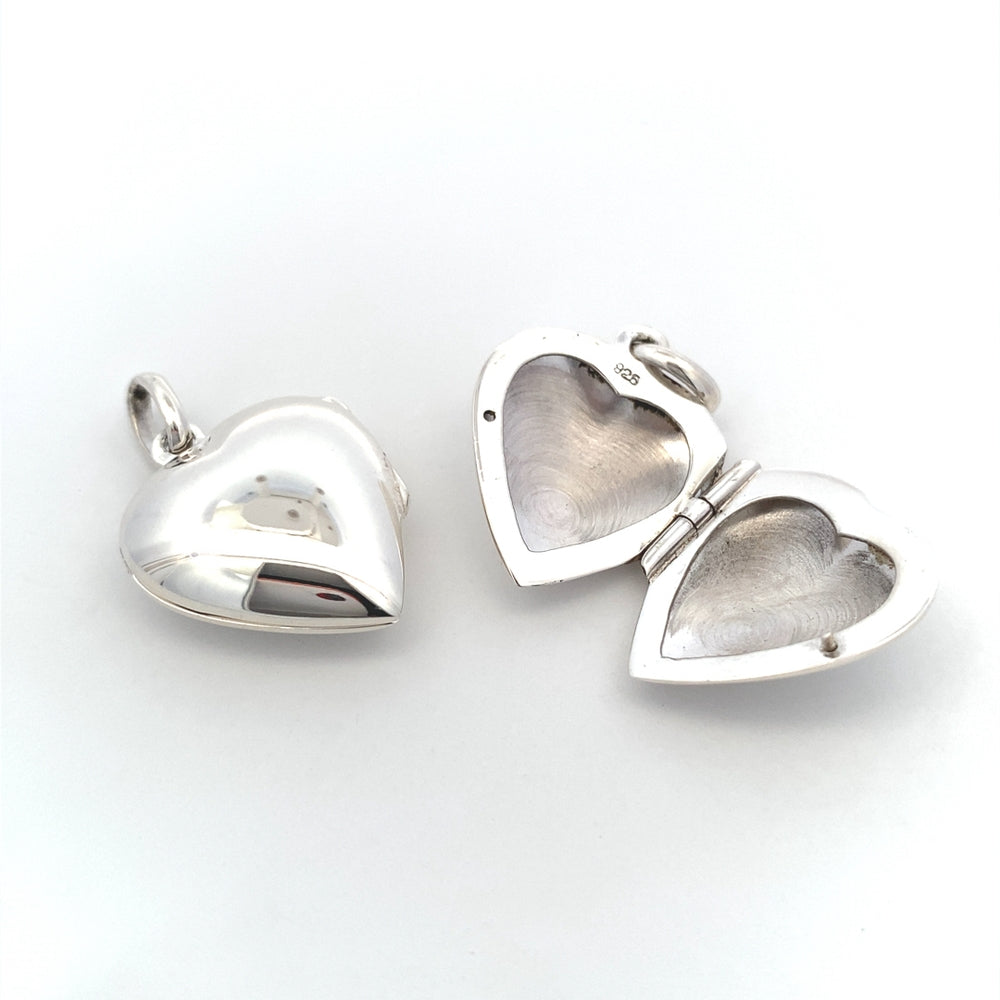 C5102 16MM PLAIN HEART POLISHED LOCKET 2.57G