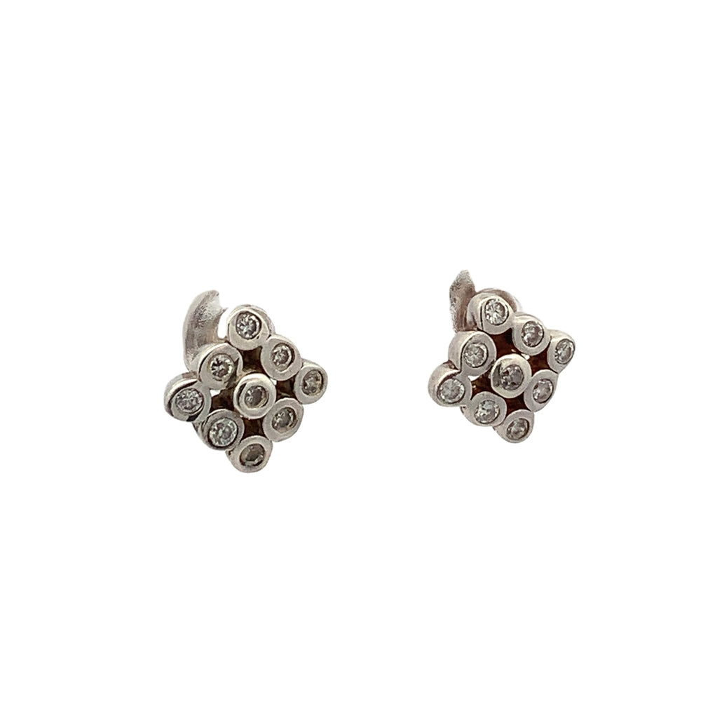
                      
                        E5758 SQUARE EARRING FULL CZ STUD
                      
                    