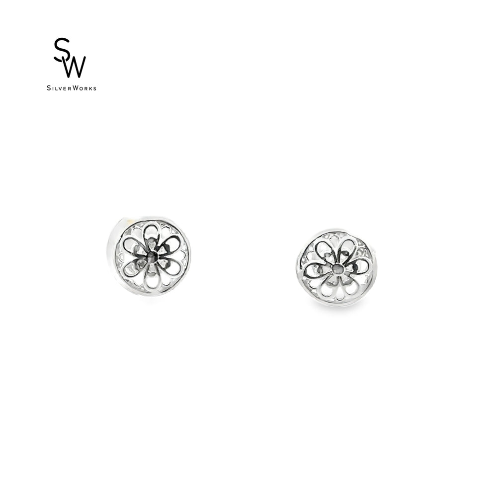 E7501 ROUND CUT OUT FLOWER STUD 0.8G
