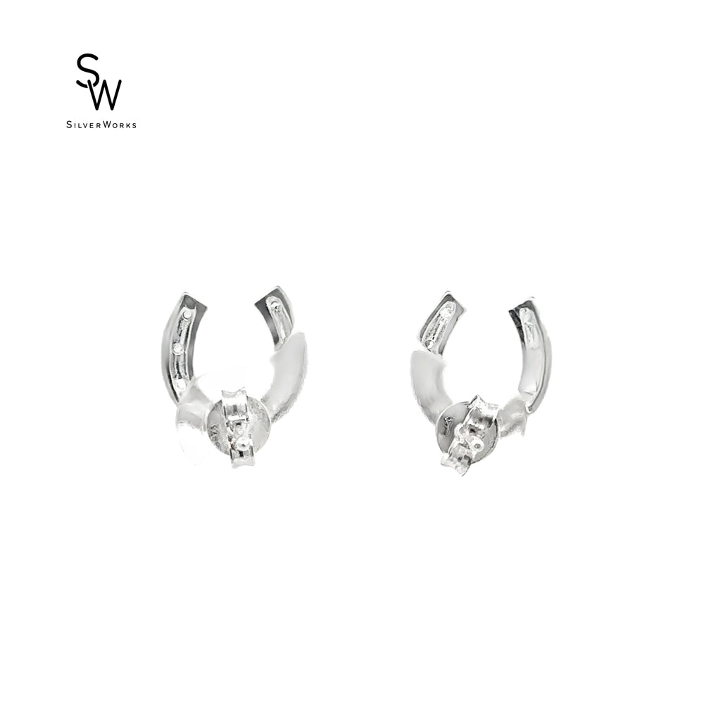 
                      
                        E7518 CZ PAVE HORESHOE STUD 1.5G
                      
                    