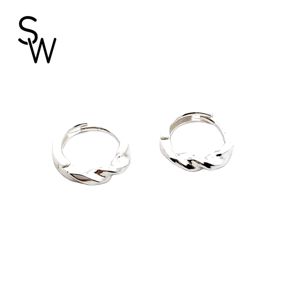 
                      
                        E7639 TWISTED HUGGIES 2X12MM SE 1.18
                      
                    