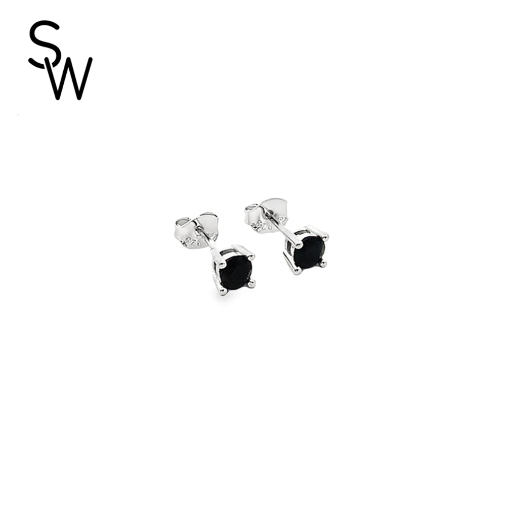 
                      
                        E7955 4 PRONG RND 4MM BLACK CZ STUD 0.8G
                      
                    