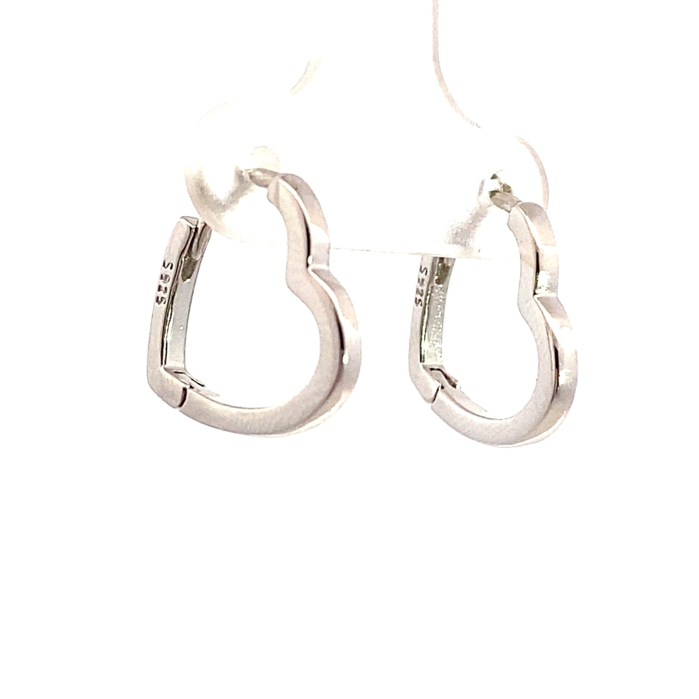E8037 SILVER MID OPEN HEART SHPD CLIP ON EARRNG 2.17G