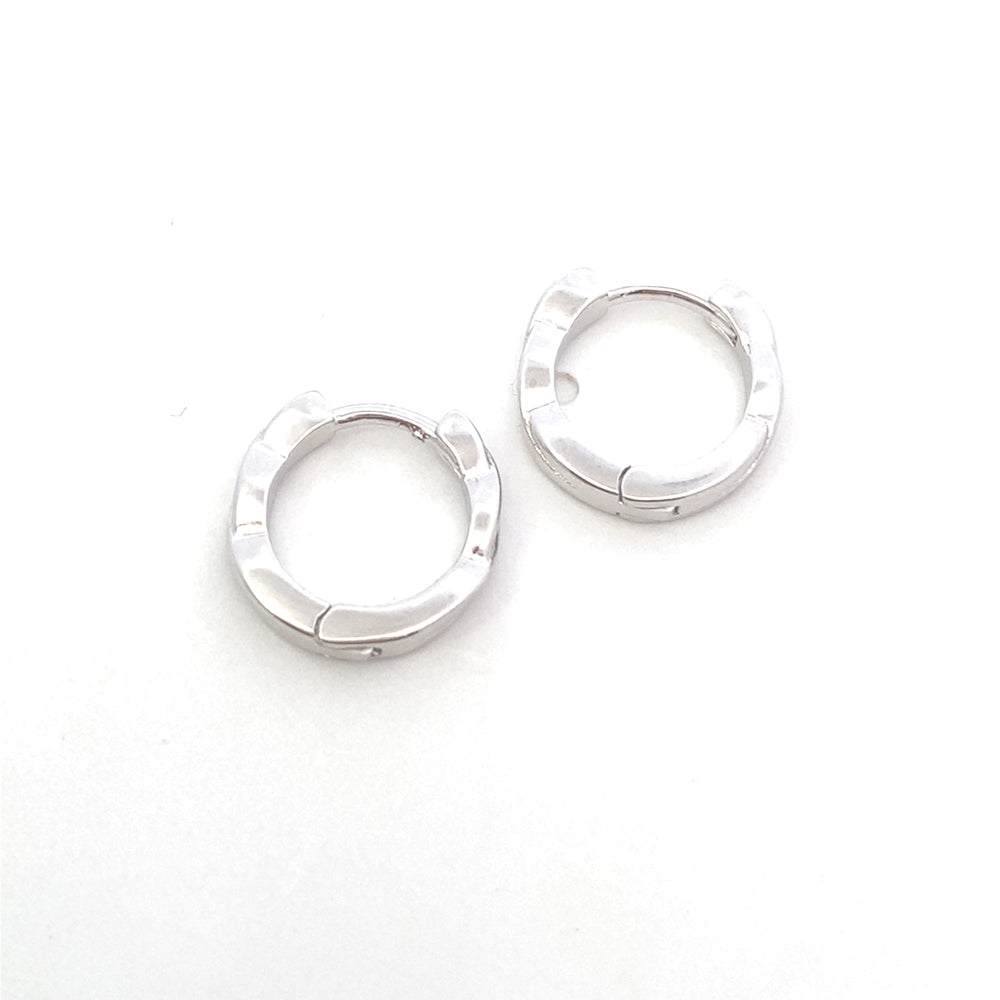 E8050 SILVER TWISTED END PLAIN HOOP EARRING 1.52G