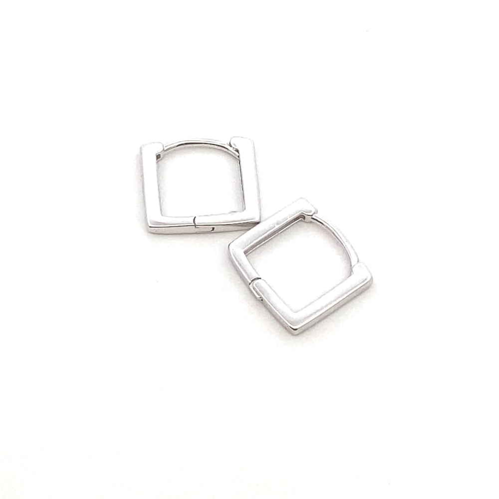 E8051 SLVR CUTOUT PLAIN SQUARE HOOP EARRNG 1.27G