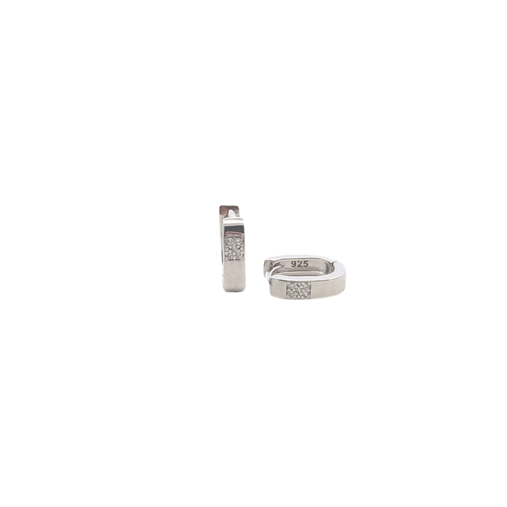 E8073 SILVER 5CUBIC ZIRCONIA IN SQRE HUGGIE EARRING 1.4G