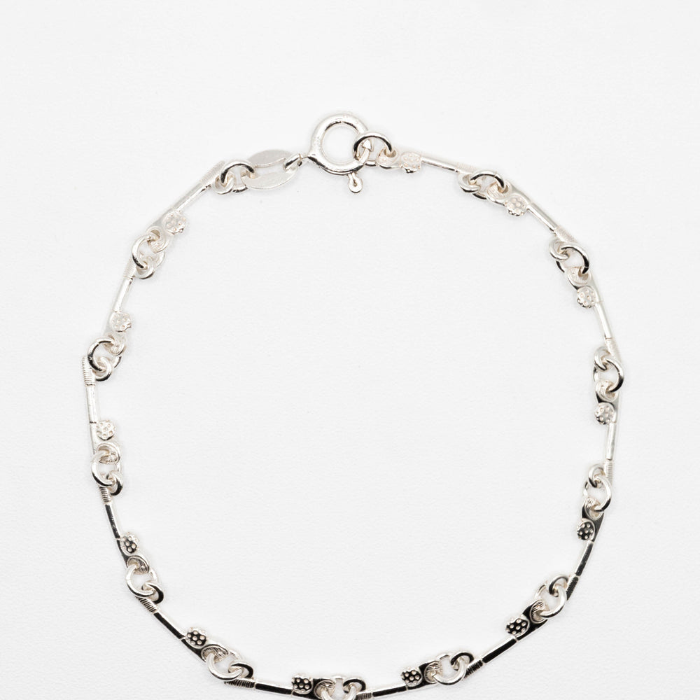 
                      
                        Angela Baguette 925 Sterling Silver Chain Bracelet | SilverWorks
                      
                    