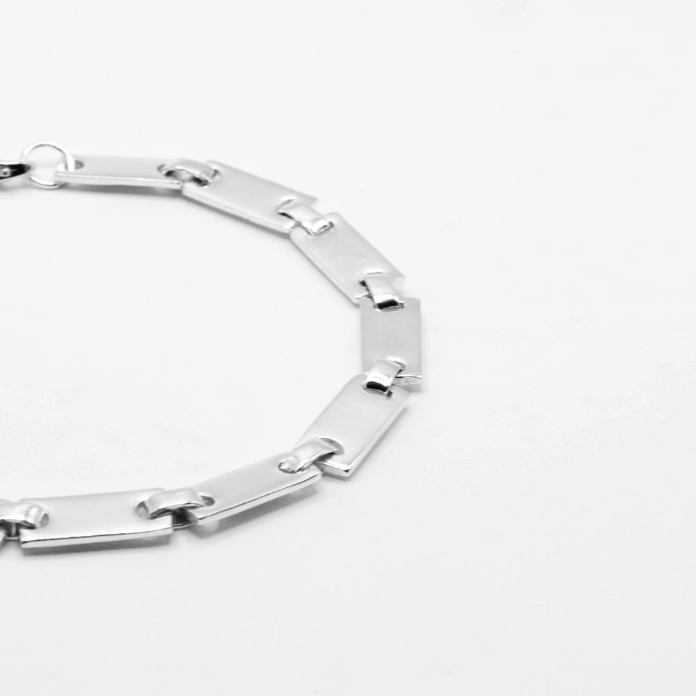 
                      
                        Toby Bar 925 Sterling Silver Chain Bracelet | SilverWorks
                      
                    