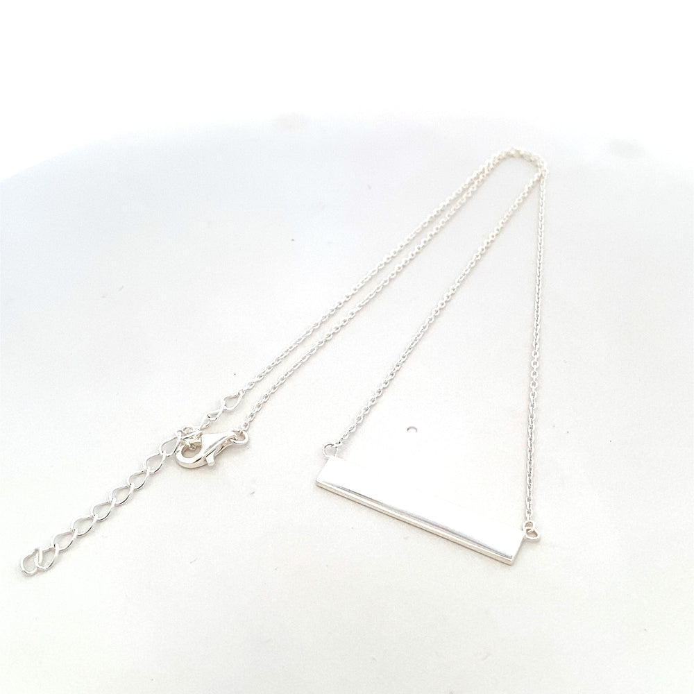 
                      
                        ID BAR PENDANT IN SILVER CHAIN NECKLACE
                      
                    