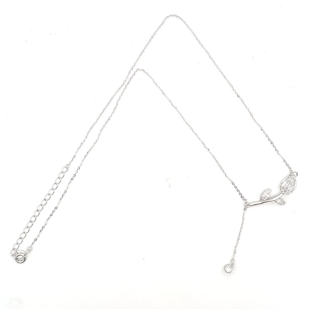 
                      
                        N5250 SILVER 15IN+1.5IN CHAIN ROSEBUD 1IN DANGLING CHAIN CUBIC ZIRCONIA PENDANT 2.38G
                      
                    