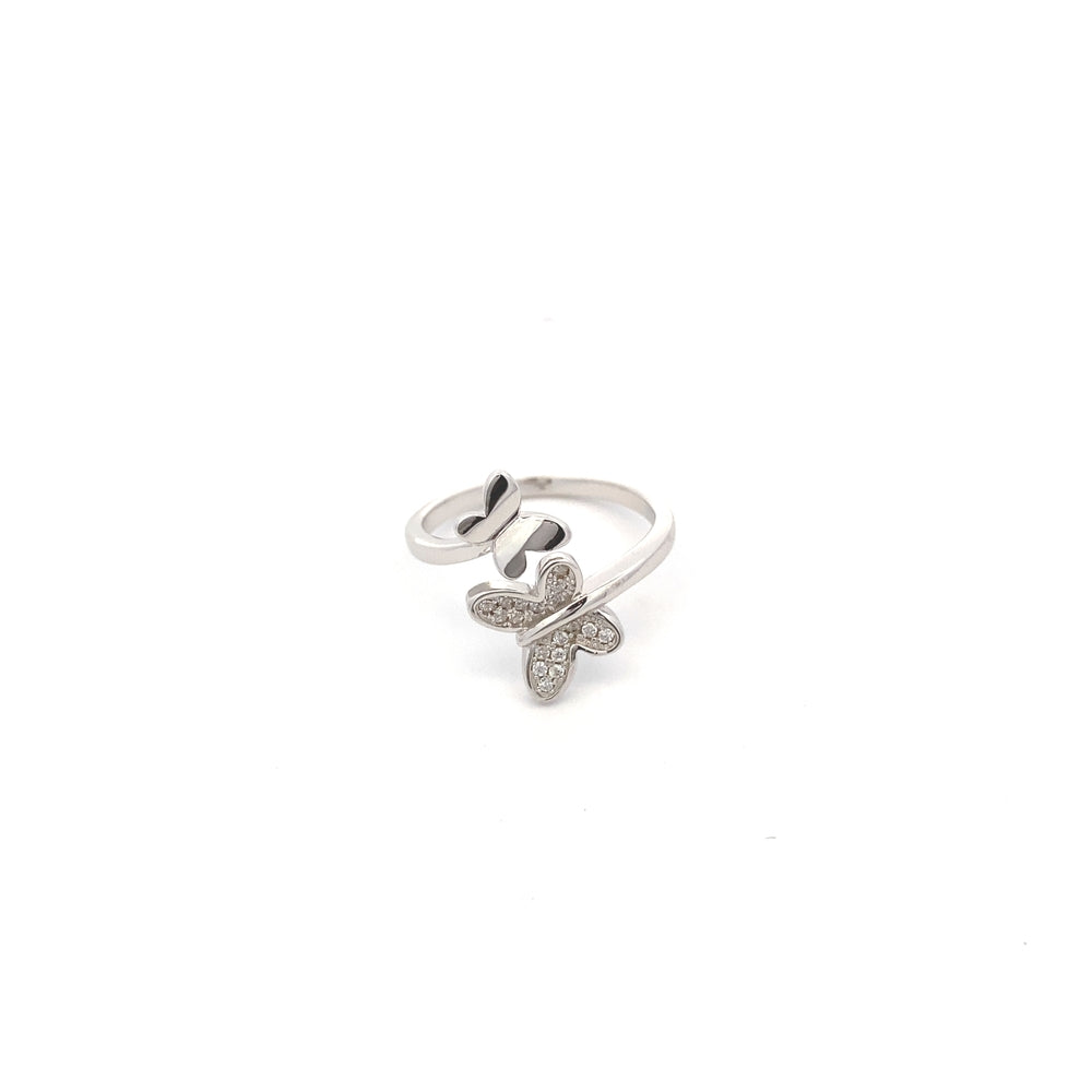 
                      
                        R6613 ADJUSTABLE  SILVER RVRSD BTTRFLY RING WTH CZ AND SMLL PLAIN
                      
                    