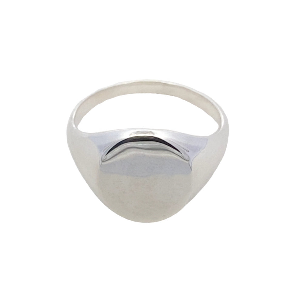 
                      
                        R66317 OVAL SHPD ENG GENT SILVER RING 4.5G
                      
                    
