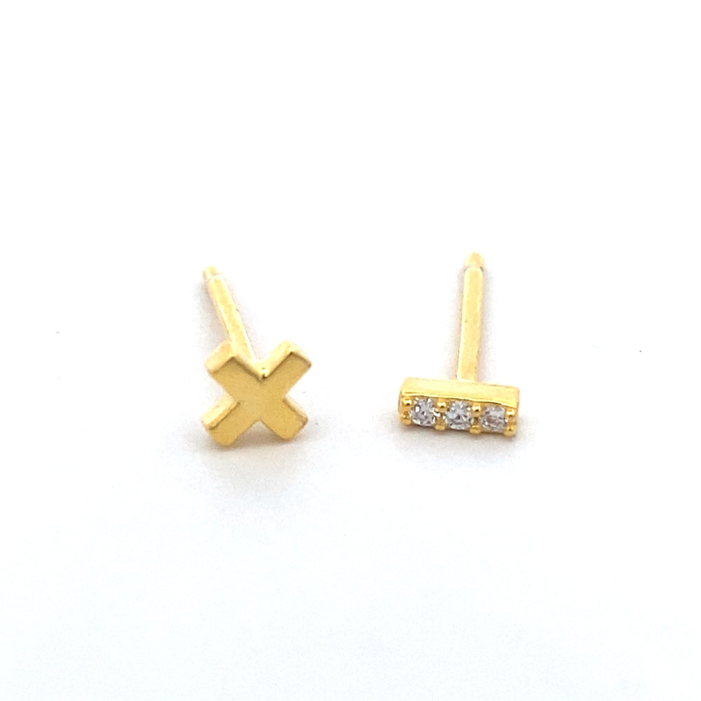 
                      
                        S737 SET GLD MATH SYMBOL MICRO STUDS
                      
                    