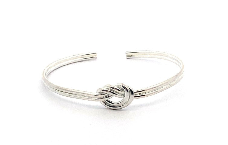 
                      
                        B5103POLISHED KNOT BANGLE 9G
                      
                    