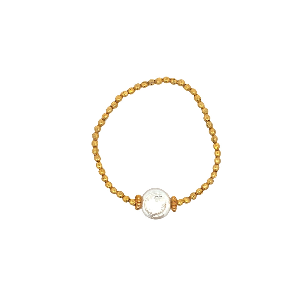 
                      
                        WLB052 GOLD PLATED BRCELET W/PEARL IN MID.
                      
                    