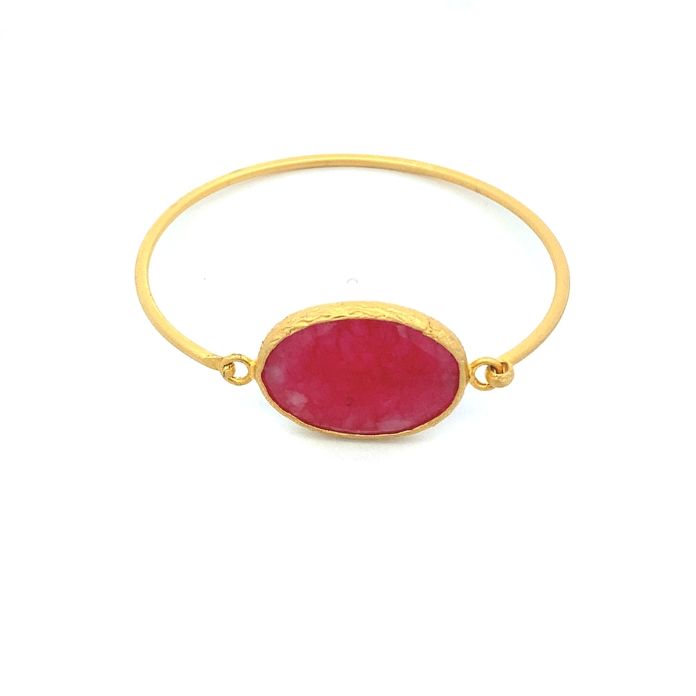 
                      
                        WLB060 GOLD PLATED BANGLE W/ EMERALD STONES
                      
                    