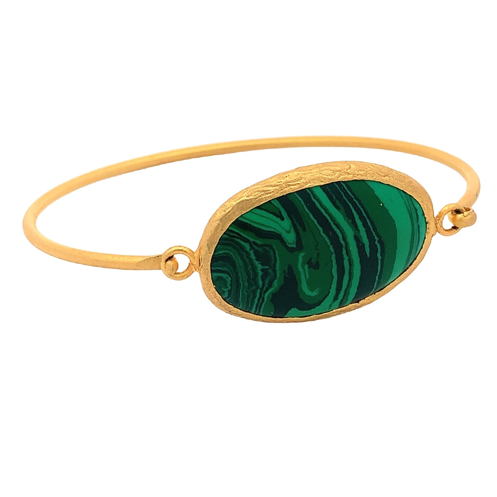 
                      
                        WLB060 GOLD PLATED BANGLE W/ EMERALD STONES
                      
                    