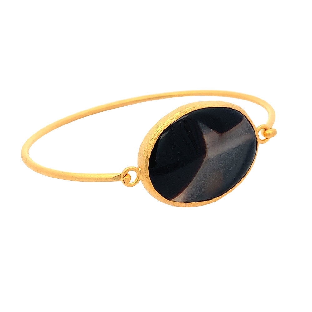 
                      
                        WLB061 GOLD PLATED BANGLE W/ AMETHYST STONES
                      
                    
