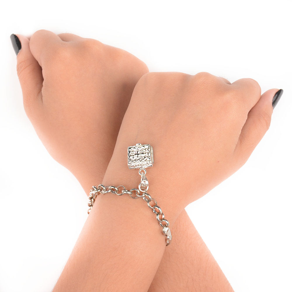
                      
                        Luke Dangling Prayer Box 925 Sterling Silver Chain Bracelet | SilverWorks
                      
                    