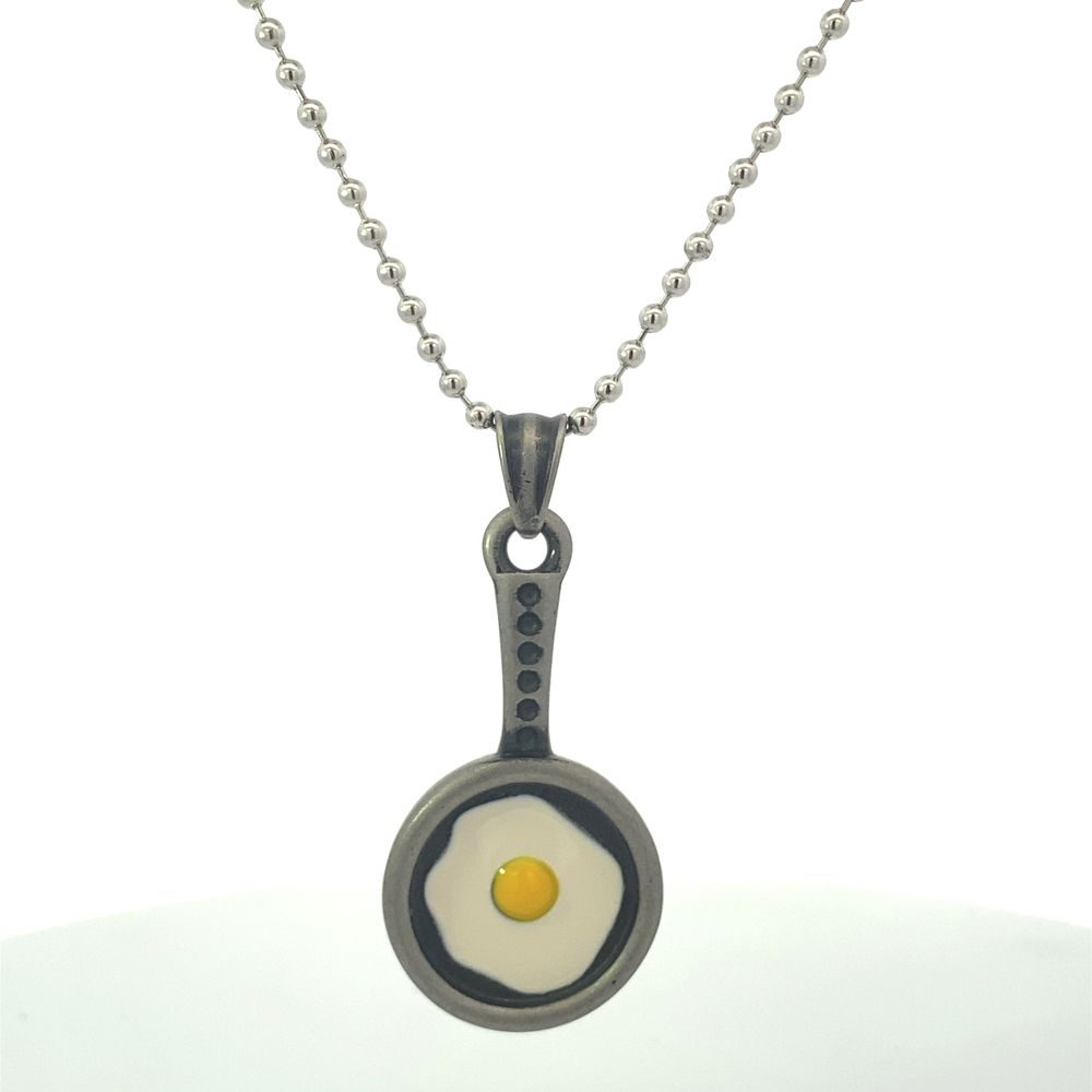 
                
                    Load image into Gallery viewer, Mio Mio by Silverworks Fried Egg in a Pan Ball Chain Necklace
                
            