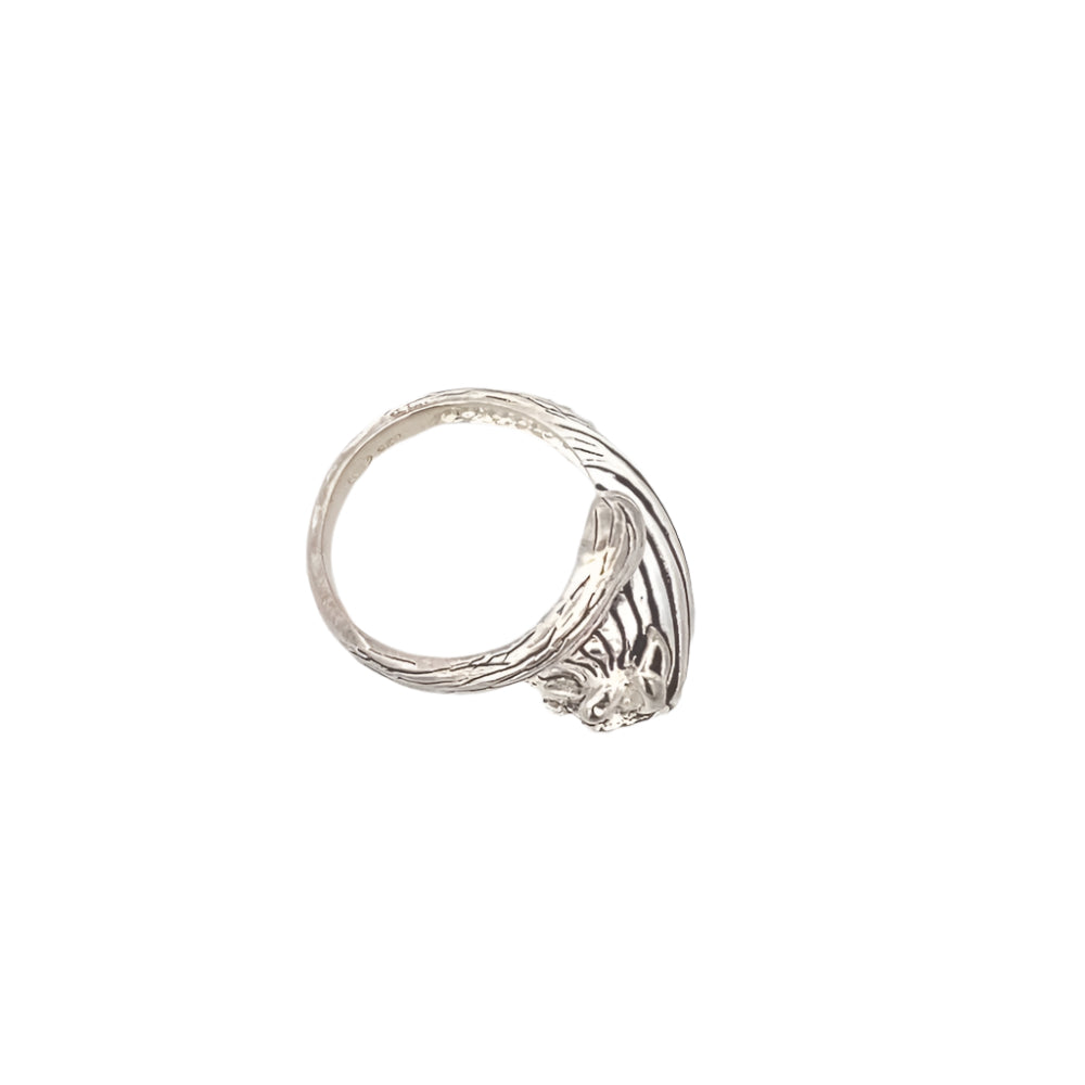 
                      
                        Leon Lion 925 Sterling Silver Ring | SilverWorks
                      
                    
