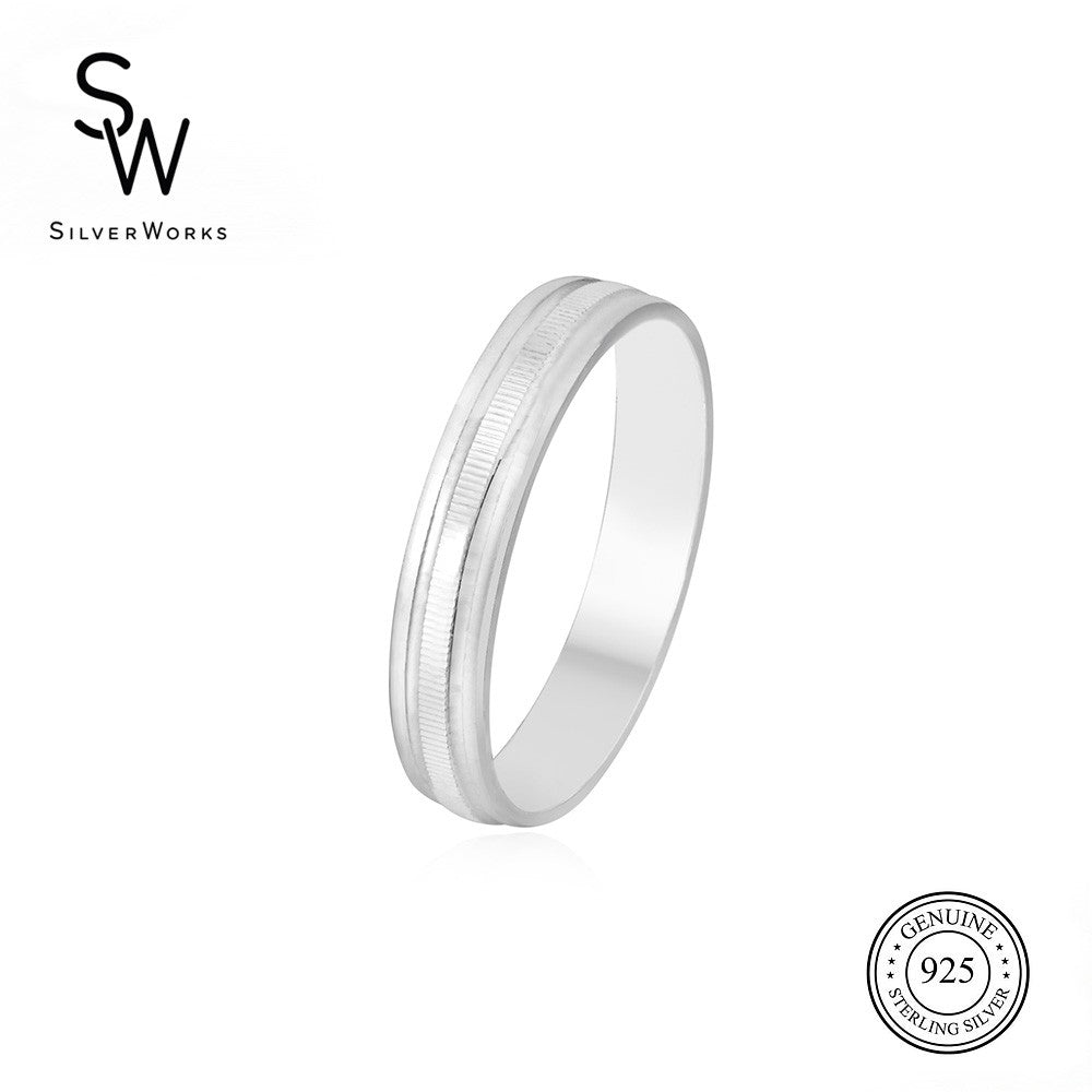 
                
                    Load image into Gallery viewer, Silverworks R5444 Sandblasted Band Ring with Design in Middle
                
            