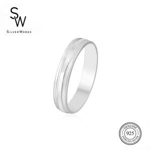Silverworks R5444 Sandblasted Band Ring with Design in Middle