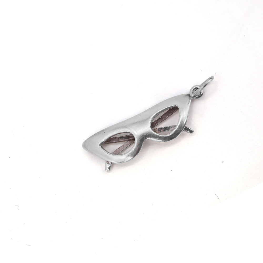 
                      
                        Jazz Polished Eyeglass 925 Sterling Silver Pendant | SilverWorks
                      
                    