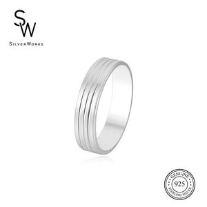 
                
                    Load image into Gallery viewer, Silverworks Sandblasted Ring with 3 Rail Design R5448
                
            