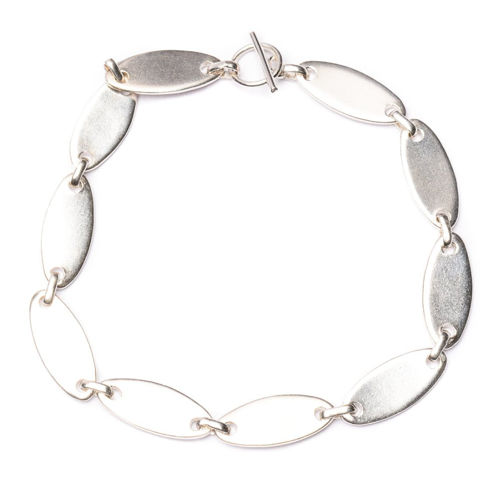 
                
                    Load image into Gallery viewer, Linked Oval with Toggle Lock 925 Sterling Silver Bracelet Philippines | Silverworks
                
            